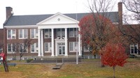 Paris Elementary School building